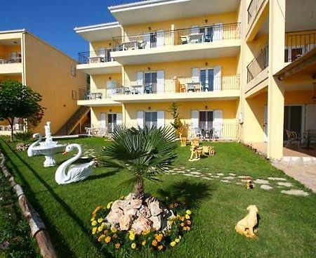 Alexios Apartments Perdika  Esterno foto