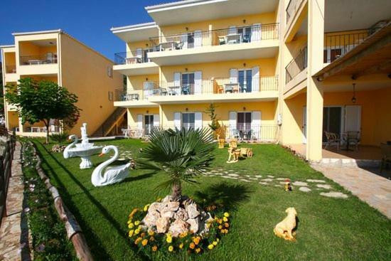 Alexios Apartments Perdika  Esterno foto